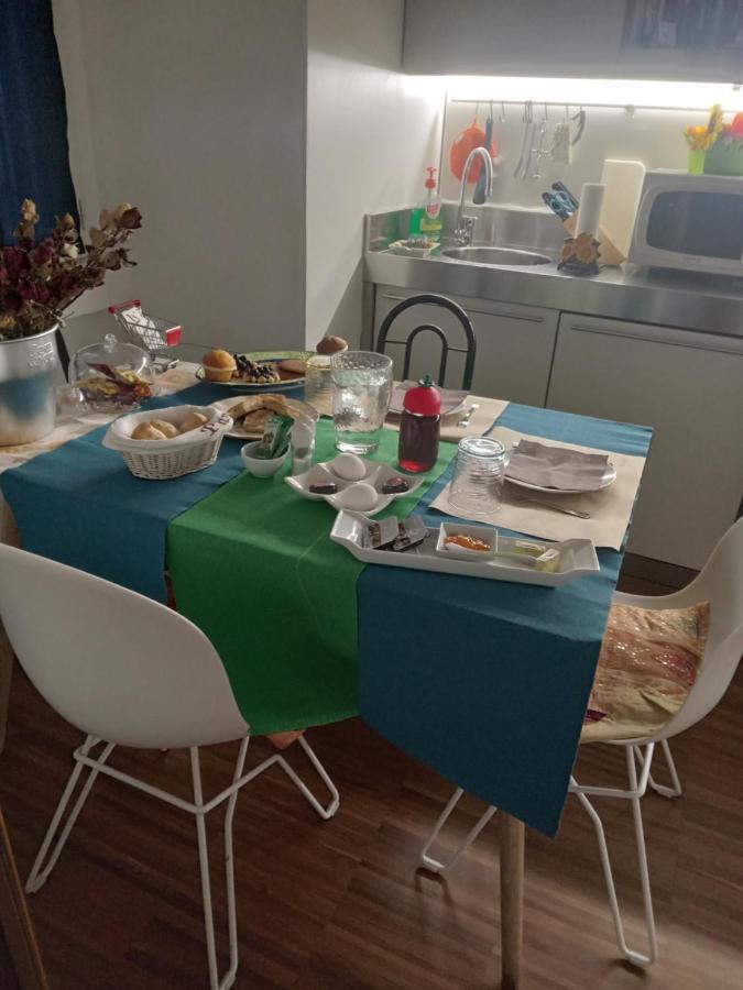 Room Inn Mediolan Zewnętrze zdjęcie