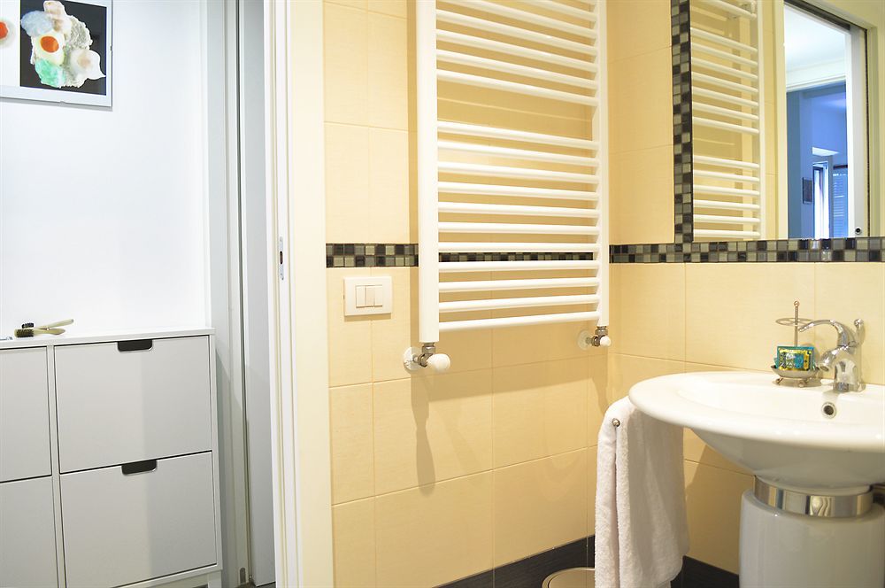 Room Inn Mediolan Zewnętrze zdjęcie
